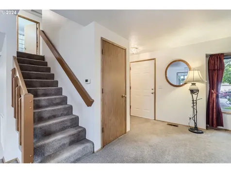 4559 Sw 164th Place Beaverton OR 97078