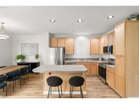9641 Sw Lodestone Drive Beaverton OR 97007