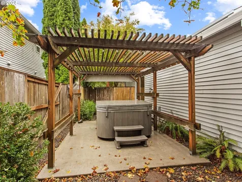 2525 Strasburg Drive Forest Grove OR 97116