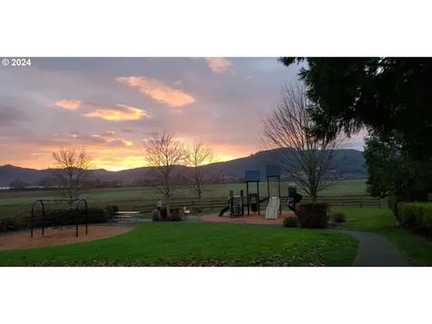 2525 Strasburg Drive Forest Grove OR 97116