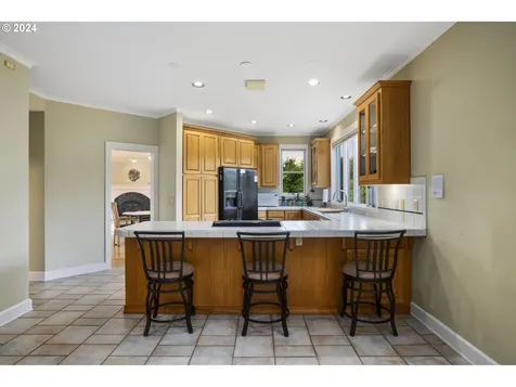 6189 SW Delker Road Tualatin OR 97062