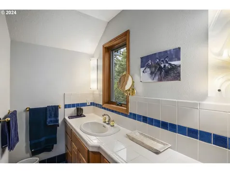 6189 SW Delker Road Tualatin OR 97062