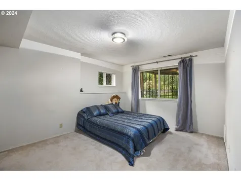 6189 SW Delker Road Tualatin OR 97062