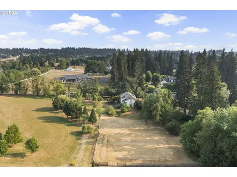 6189 SW Delker Road Tualatin OR 97062