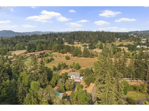 6189 SW Delker Road Tualatin OR 97062