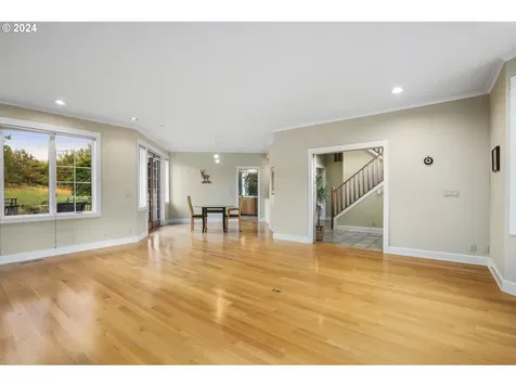 6189 SW Delker Road Tualatin OR 97062