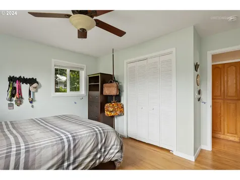 619 Brighton Avenue Oregon City OR 97045