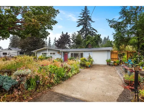 619 Brighton Avenue Oregon City OR 97045