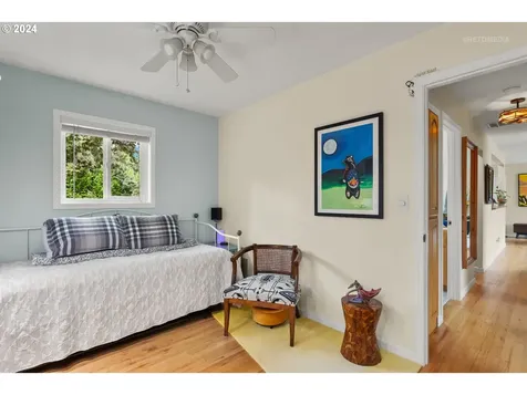 619 Brighton Avenue Oregon City OR 97045