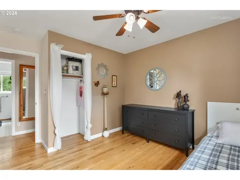 619 Brighton Avenue Oregon City OR 97045