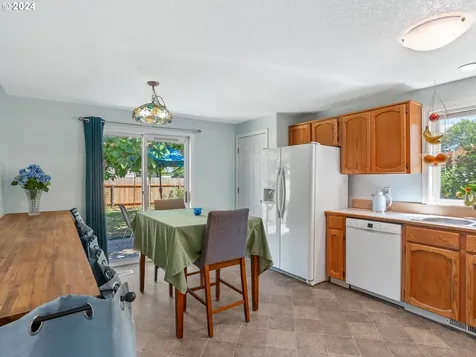 6909 Ne 102nd Avenue Vancouver WA 98662