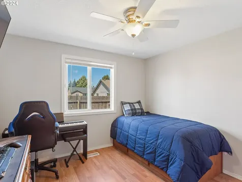 6909 Ne 102nd Avenue Vancouver WA 98662