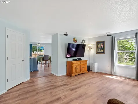 6909 Ne 102nd Avenue Vancouver WA 98662