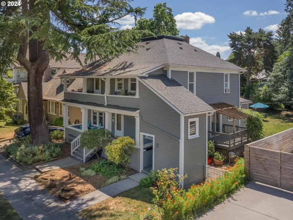 1542 SE Malden Street Portland OR 97202