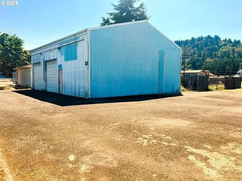 45 Thomas Lane Cottage Grove OR 97424