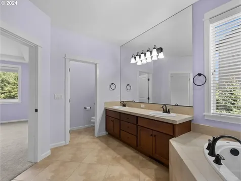 3615 Hoodview Drive Forest Grove OR 97116