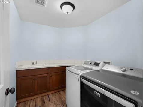 3615 Hoodview Drive Forest Grove OR 97116