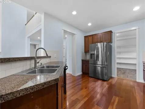 3615 Hoodview Drive Forest Grove OR 97116