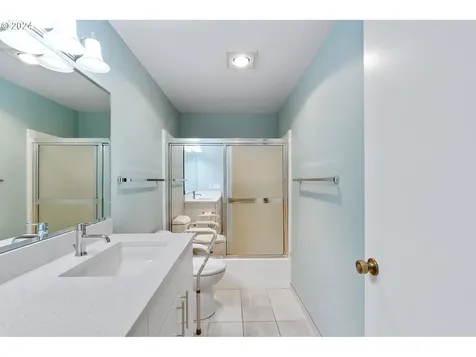 7065 Sw Heath Place Beaverton OR 97008