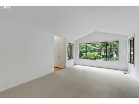 7065 Sw Heath Place Beaverton OR 97008