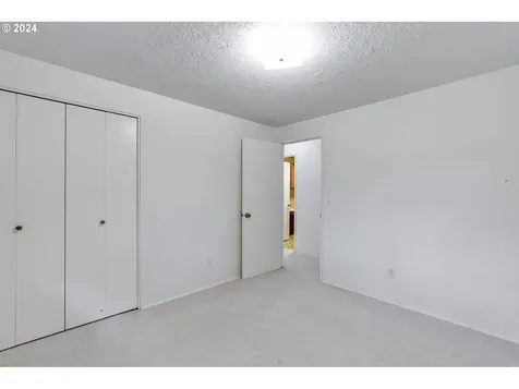 7065 Sw Heath Place Beaverton OR 97008