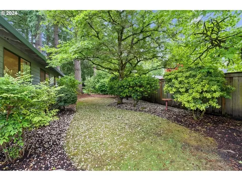 7065 Sw Heath Place Beaverton OR 97008