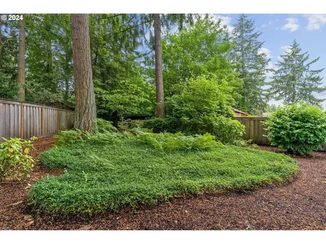 7065 Sw Heath Place Beaverton OR 97008