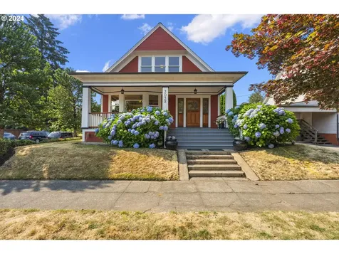 3032 Se Main Street Portland OR 97214