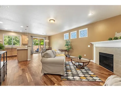 4637 Se Sandalwood Street Hillsboro OR 97123