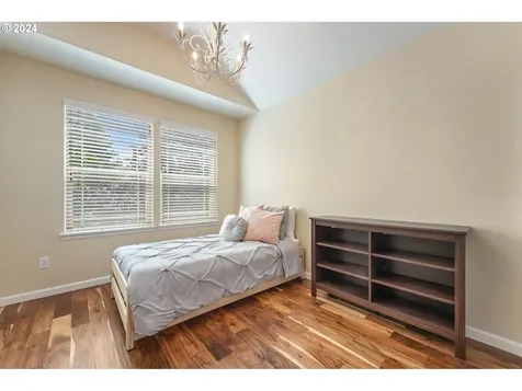 4637 Se Sandalwood Street Hillsboro OR 97123