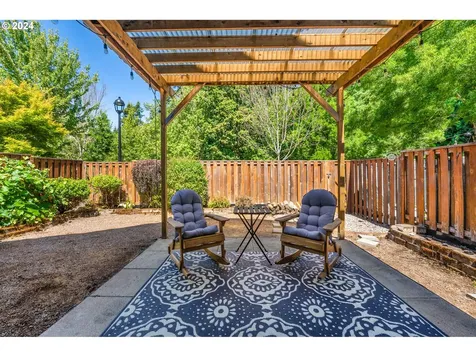 4637 Se Sandalwood Street Hillsboro OR 97123