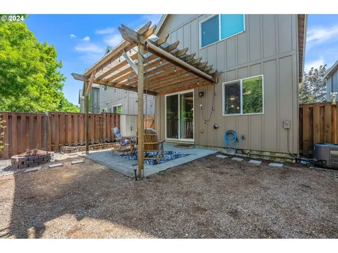 4637 Se Sandalwood Street Hillsboro OR 97123