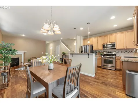 4637 Se Sandalwood Street Hillsboro OR 97123