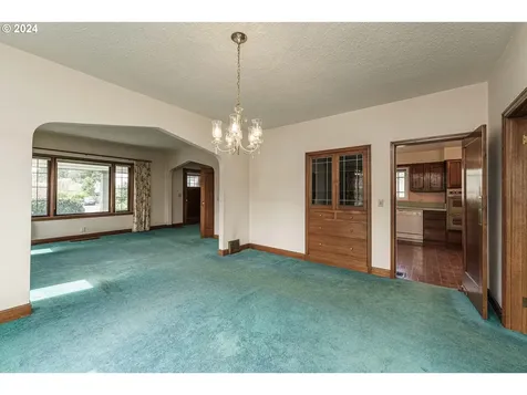 6906 N Vancouver Avenue Portland OR 97217