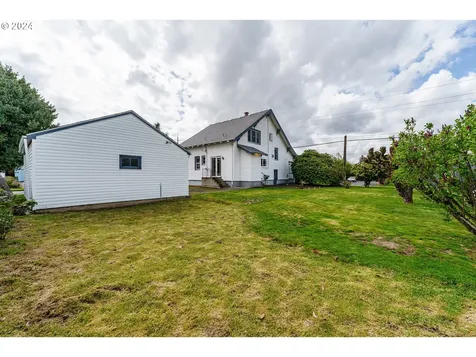 6906 N Vancouver Avenue Portland OR 97217