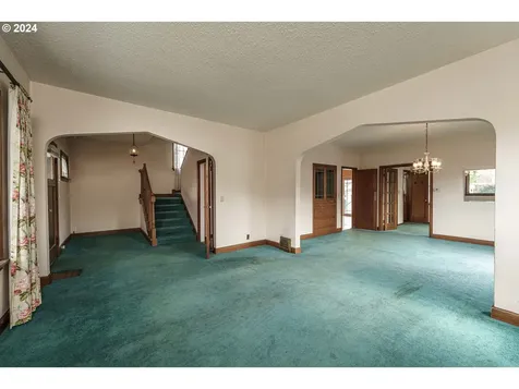 6906 N Vancouver Avenue Portland OR 97217