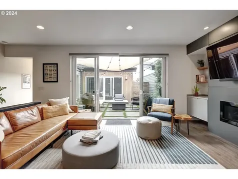 7584 N Curtis Avenue Portland OR 97217