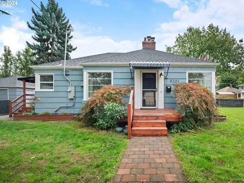 8304 Ne Going Street Portland OR 97220