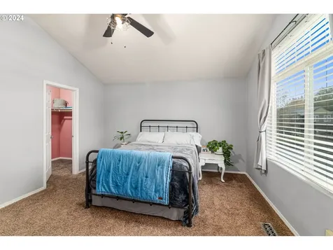 3608 SE 181st Avenue Vancouver WA 98683