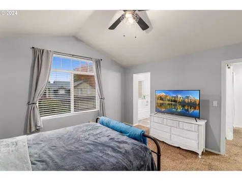 3608 SE 181st Avenue Vancouver WA 98683