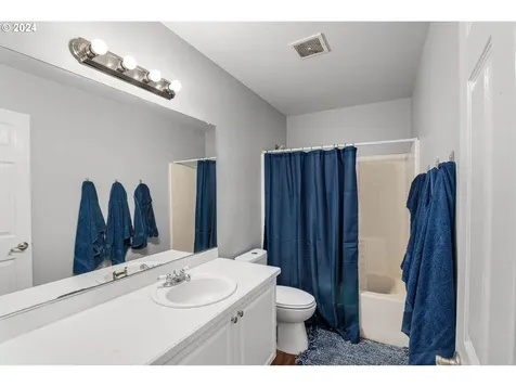 3608 SE 181st Avenue Vancouver WA 98683