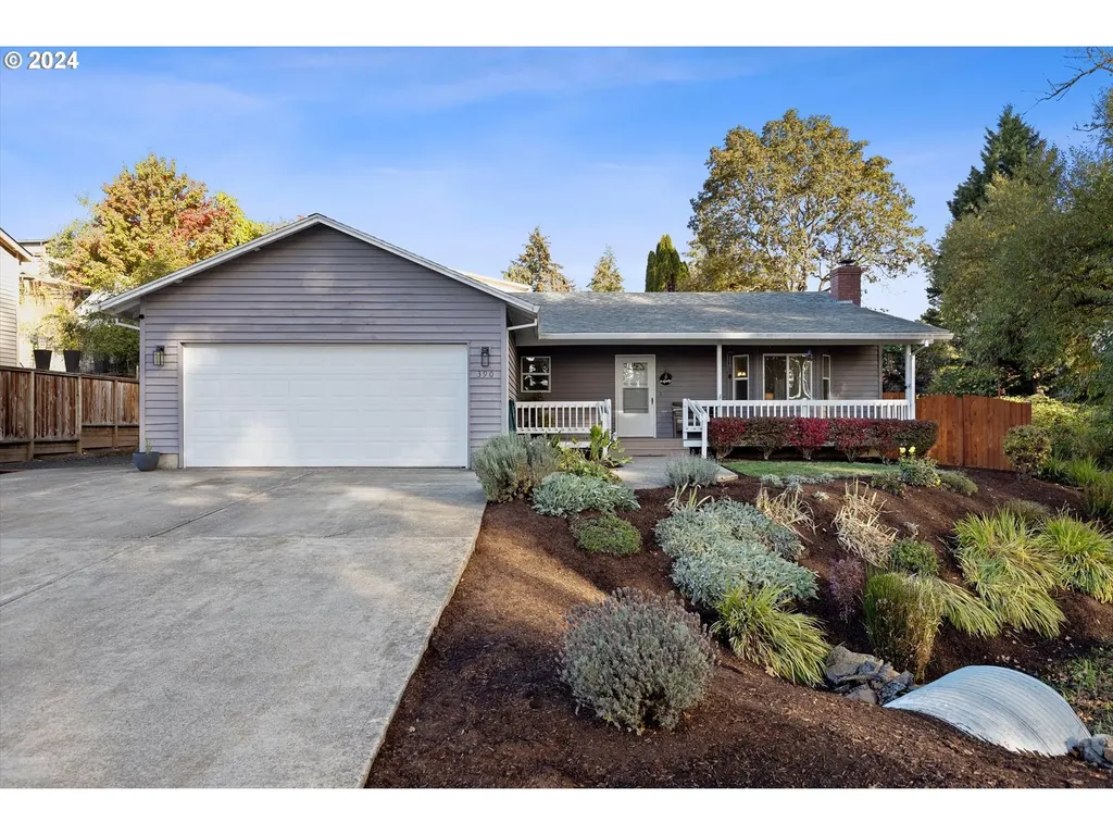 390 E 3rd Street Yamhill OR 97148