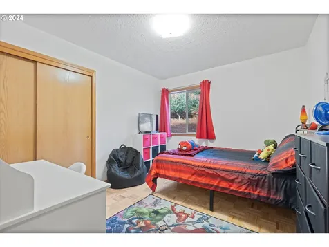 390 E 3rd Street Yamhill OR 97148