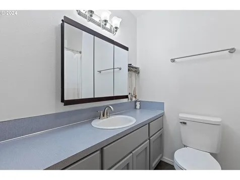 390 E 3rd Street Yamhill OR 97148