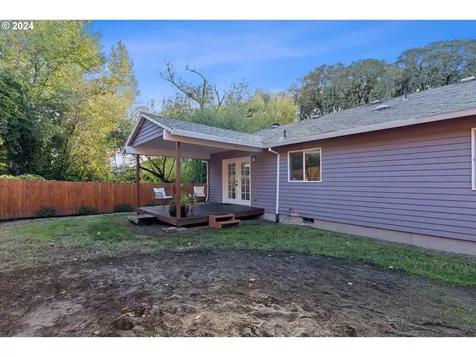 390 E 3rd Street Yamhill OR 97148