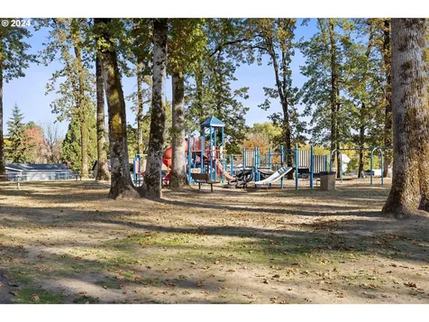 390 E 3rd Street Yamhill OR 97148