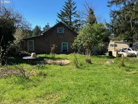 93515 Ranch Lane North Bend OR 97459