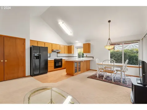 15538 SW Bristlecone Way Portland OR 97223