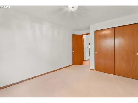 15538 SW Bristlecone Way Portland OR 97223