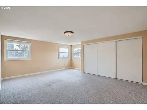 431 Ne 13th Avenue Camas WA 98607
